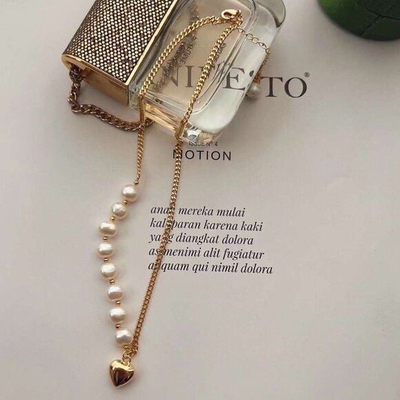 Baroque Freshwater Pearl Necklace - Picture 3 of 4